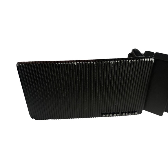 Perry Ellis HP02957 34/85 Bonded Leather Reversible Black to Gray Men's Belt - Picture 2 of 12